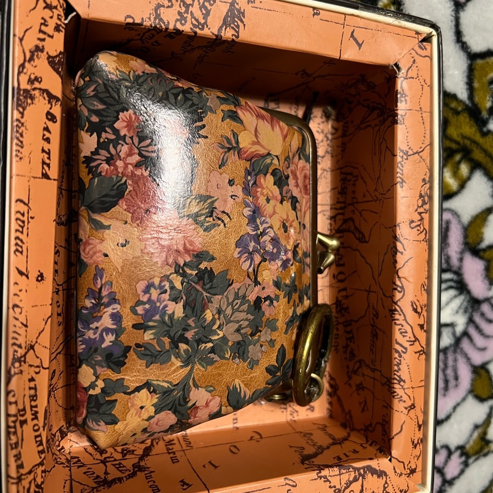 Floral Pattern Wallet